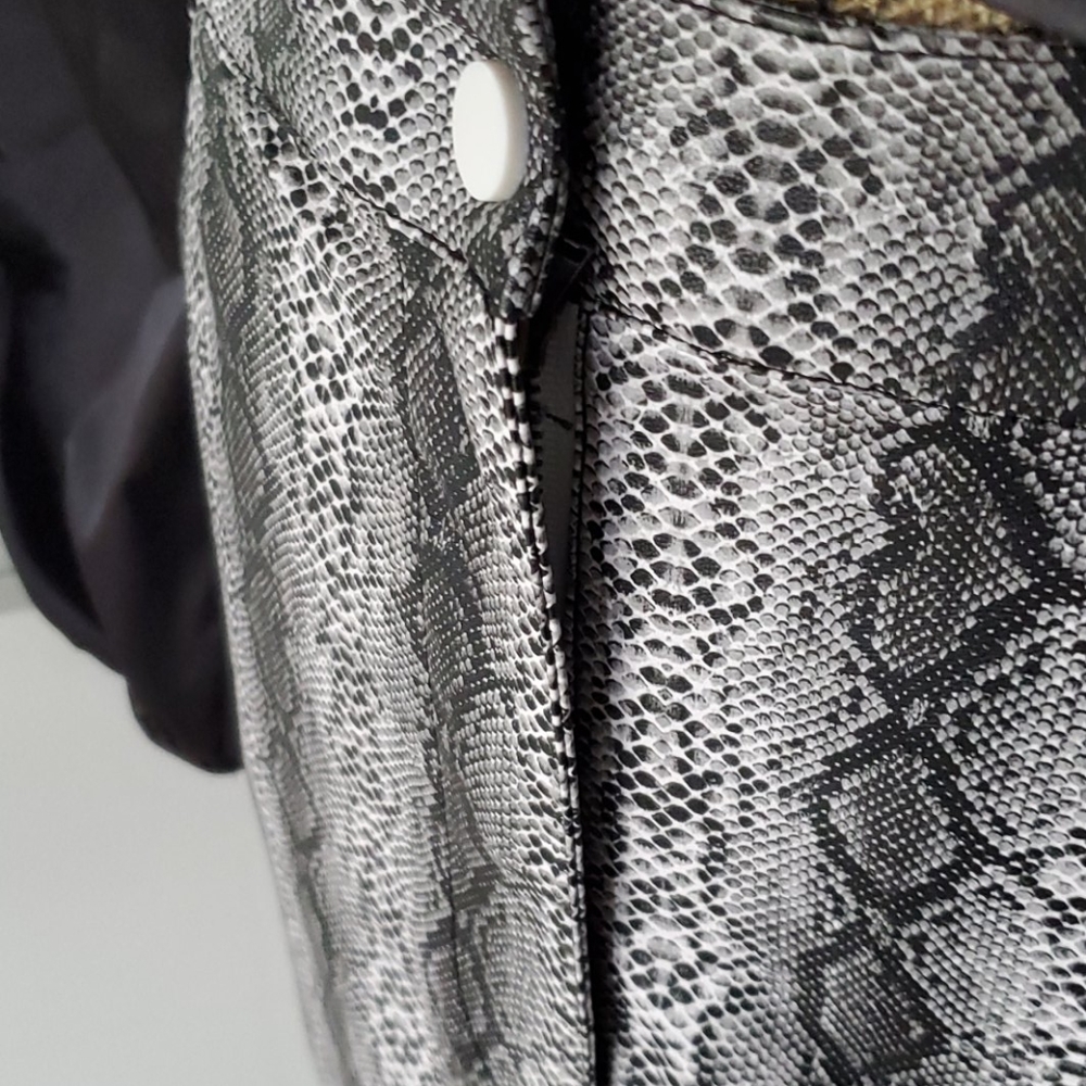 Skirt - Picture 3 of 5